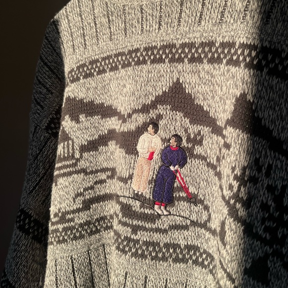 Grey knit ski sweater - Picture 2 of 5